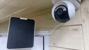 Smart Home Security Under $200: A 2025 Guide for Canadian Homeowners